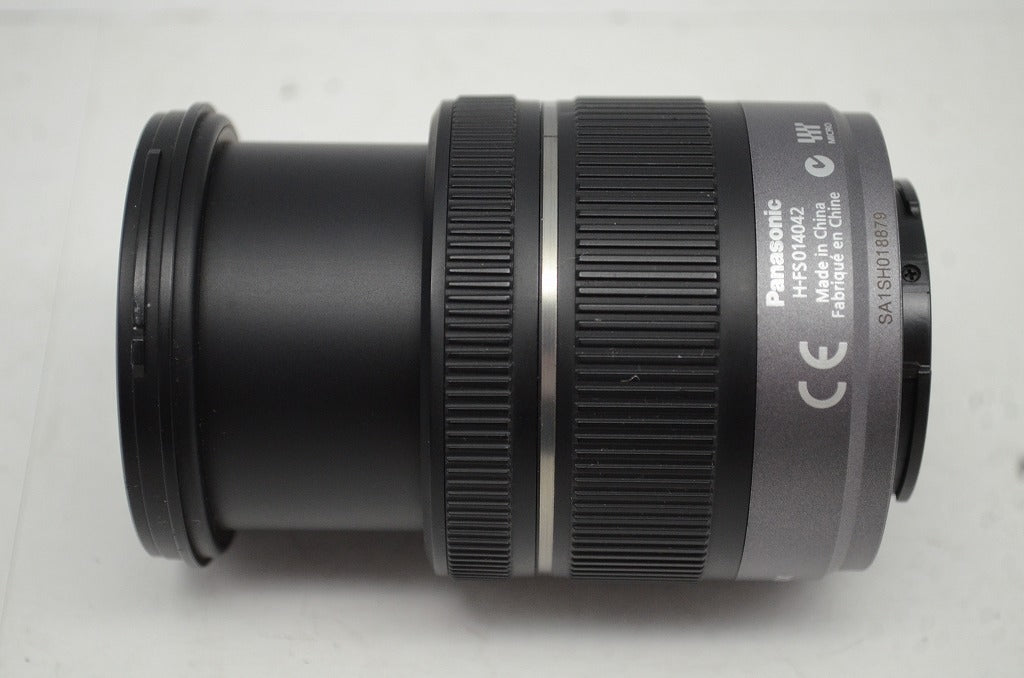 良品 Panasonic LUMIX G VARIO 14-42mm F3.5-5.6 ASPH. MEGA O.I.S. H-FS014042 マイクロフォーサーズ 250926d