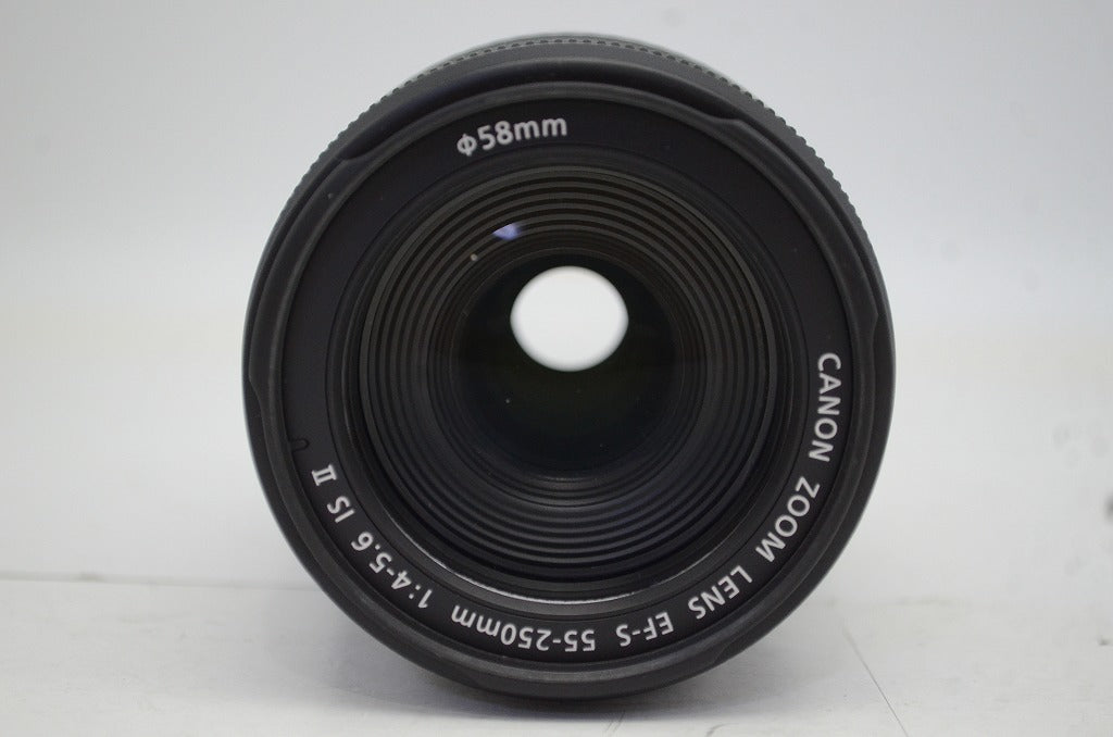 美品 Canon キヤノン EF-S 55-250mm F4-5.6 IS II APS-C ズームレンズ 250926l