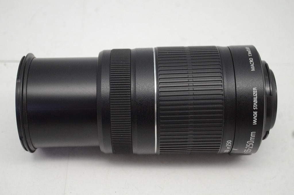 美品 Canon キヤノン EF-S 55-250mm F4-5.6 IS II APS-C ズームレンズ 250926l