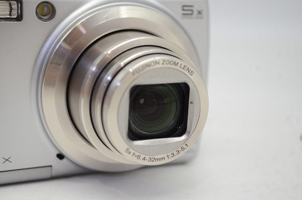 良品 FUJIFILM フジフィルム FinePix F100fd コンパクトデジタルカメラ シルバー 250927w