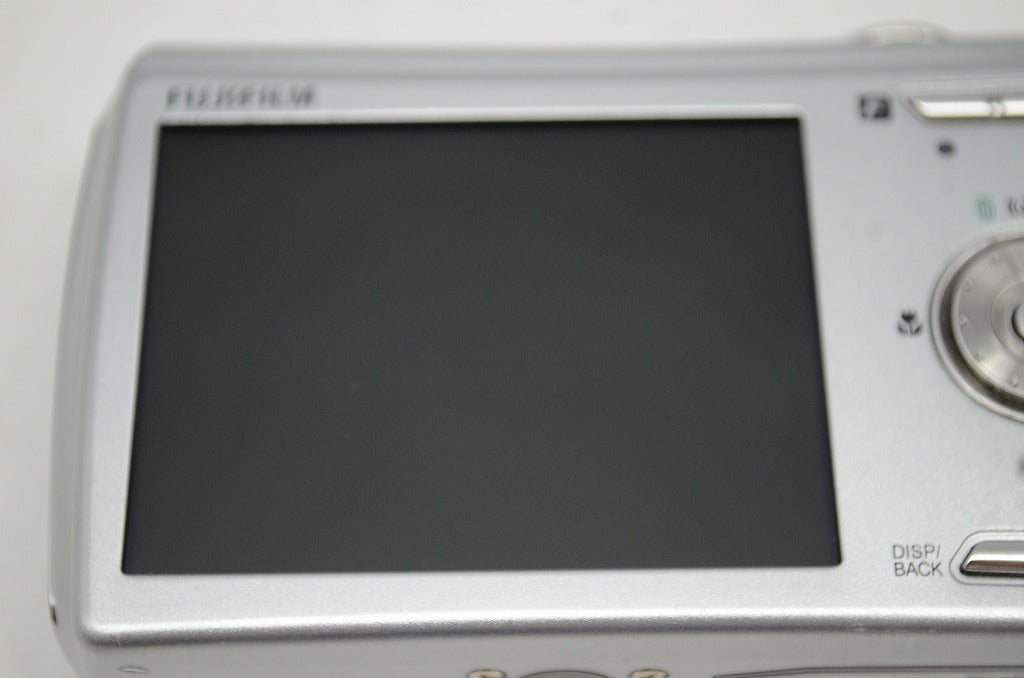 良品 FUJIFILM フジフィルム FinePix F100fd コンパクトデジタルカメラ シルバー 250927w