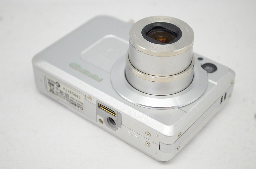 良品 CASIO カシオ EXILIM EX-Z750 コンパクトデジタルカメラ シルバー 250926g