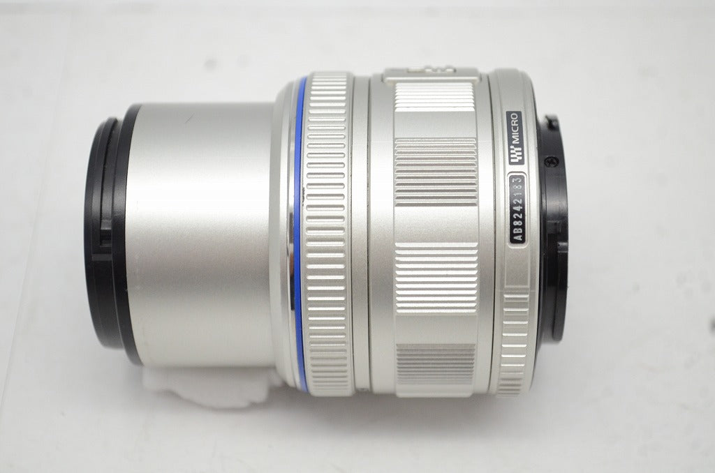 美品 OLYMPUS オリンパス M.ZUIKO DIGITAL 14-42mm F3.5-5.6 II マイクロフォーサーズ シルバー 250927o