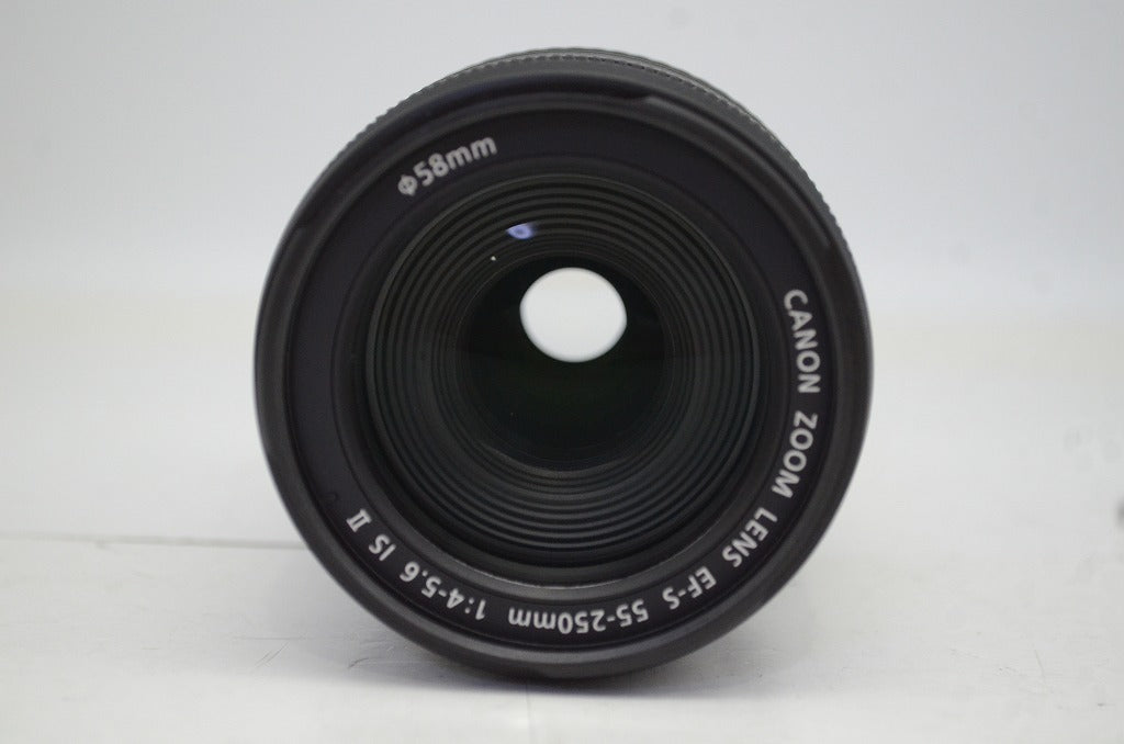 美品 Canon キヤノン EF-S 55-250mm F4-5.6 IS II APS-C ズームレンズ 250927m