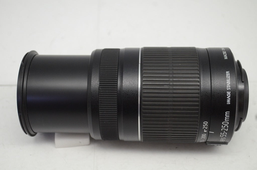 美品 Canon キヤノン EF-S 55-250mm F4-5.6 IS II APS-C ズームレンズ 250927m
