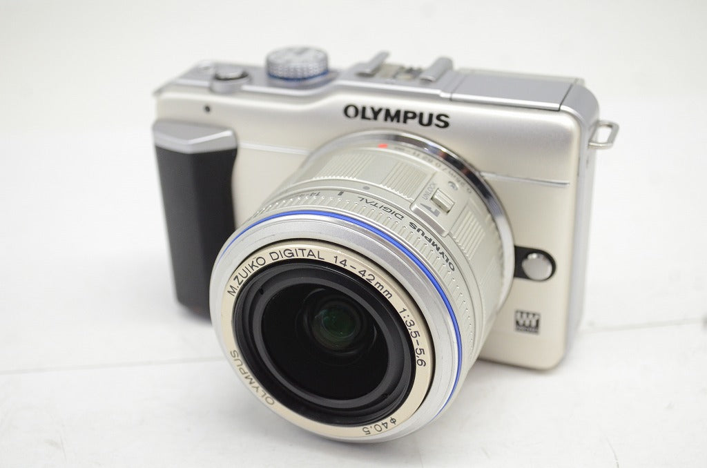 良品 OLYMPUS オリンパス PEN Lite E-PL1 + M.ZUIKO DIGITAL 14-42mm レンズキット ミラーレス 元箱付 251009d