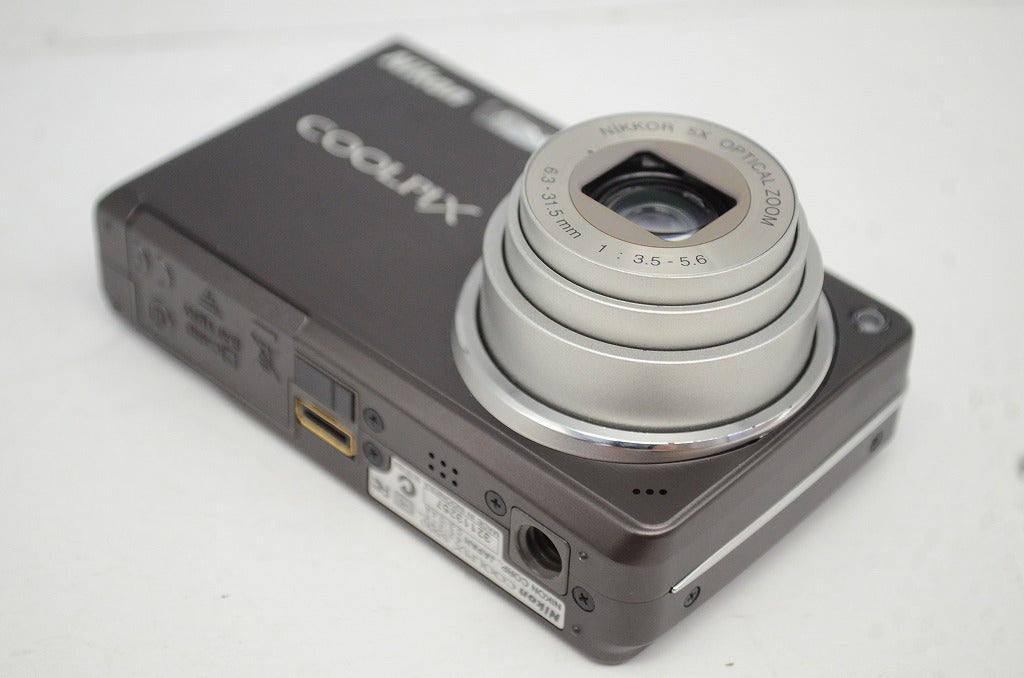 Nikon ニコン COOLPIX S550 コンパクトデジタルカメラ ブラック 250930ar