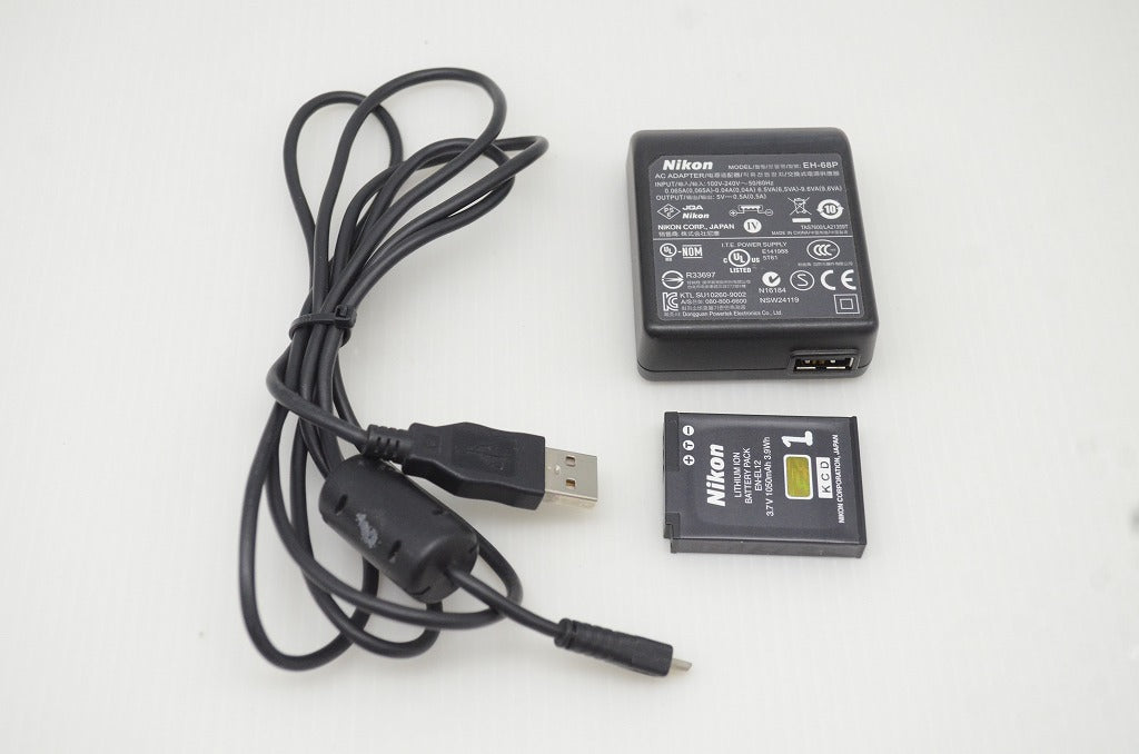 Nikon ニコン COOLPIX S6000 コンパクトデジタルカメラ レッド 251204z