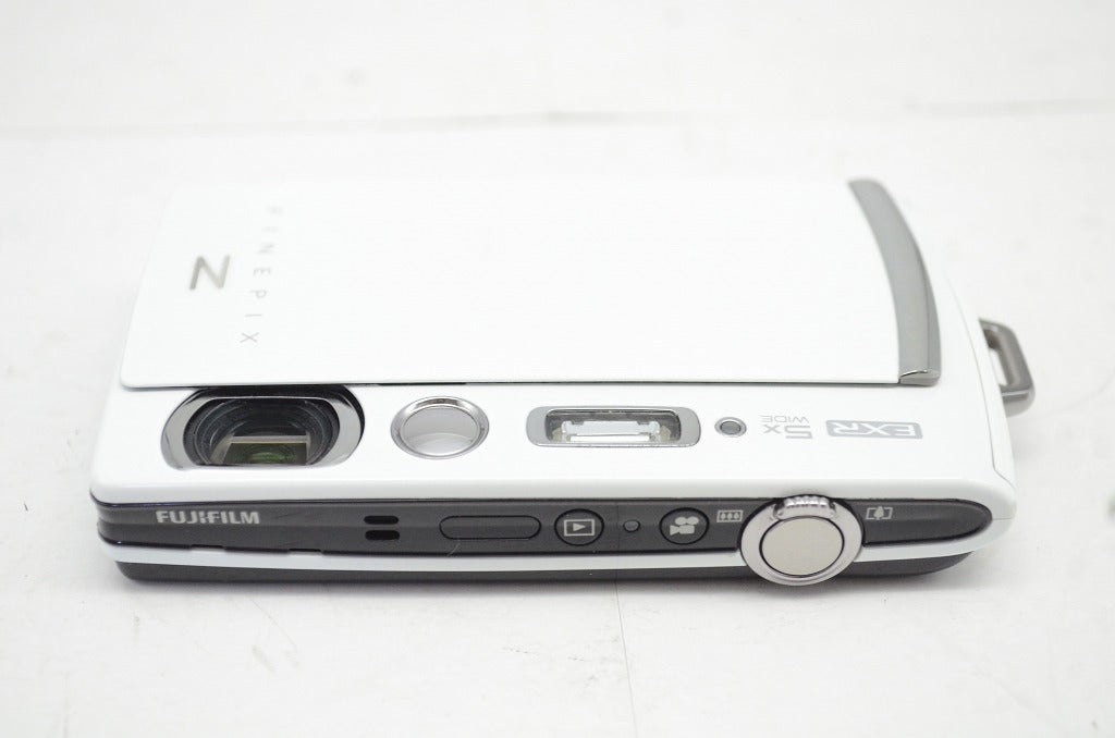良品 FUJIFILM フジフィルム FinePix Z1000EXR コンパクトデジタルカメラ ホワイト 250930at