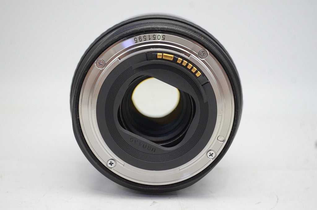 良品 Canon キヤノン EF 24-105mm F4L IS USM フルサイズ ズームレンズ フード付 251002y