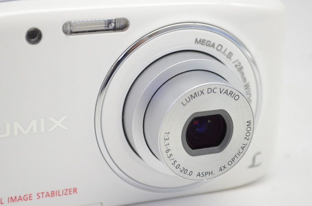 美品 Panasonic パナソニック LUMIX DMC-S2 コンパクトデジタルカメラ ホワイト 元箱付 251002b