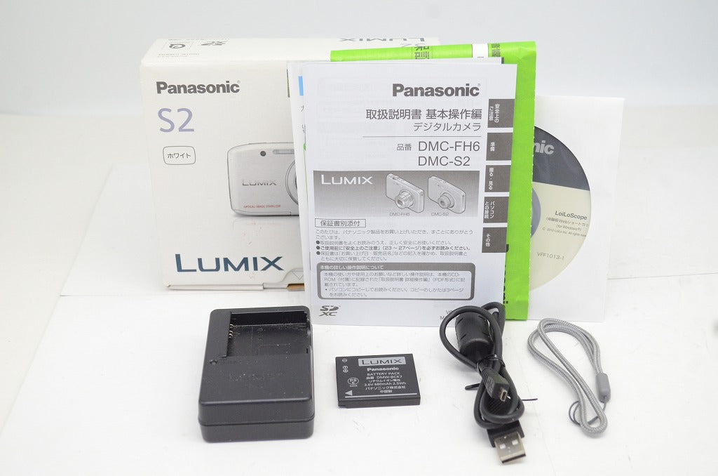 美品 Panasonic パナソニック LUMIX DMC-S2 コンパクトデジタルカメラ ホワイト 元箱付 251002b