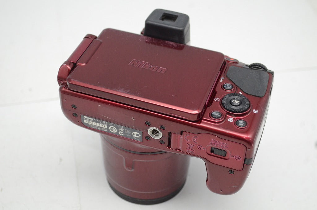 Nikon ニコン COOLPIX P520 デジタルカメラ レッド 251002u