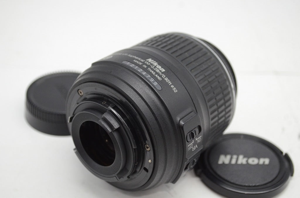 Nikon ニコン AF-S DX NIKKOR 18-55mm F3.5-5.6G VR APS-C ズームレンズ 251003ab