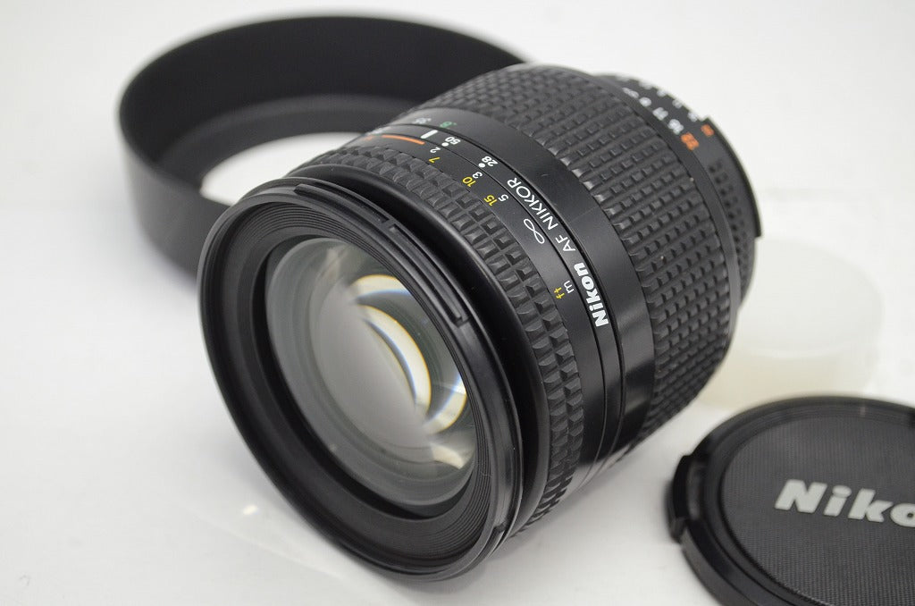 Nikon ニコン AF ZOOM NIKKOR 28-200mm F3.5-5.6D ズームレンズ フード付 251006g