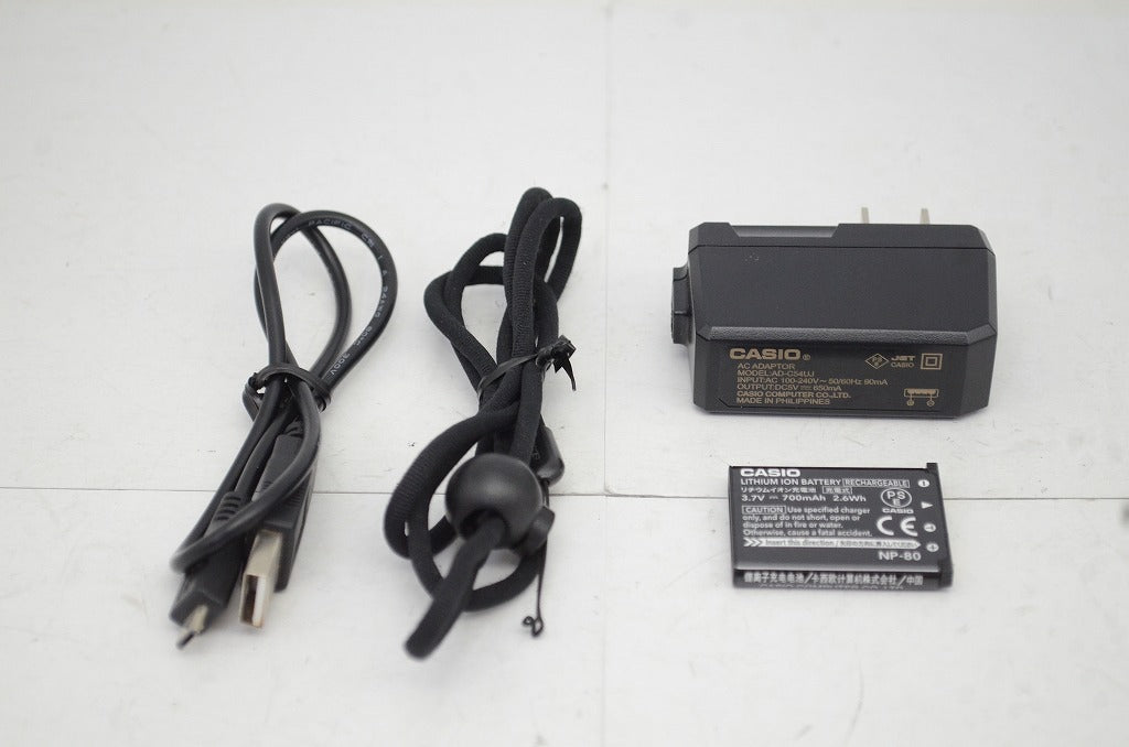 美品 CASIO カシオ EXILIM EX-ZS190 コンパクトデジタルカメラ ホワイト 251008ad