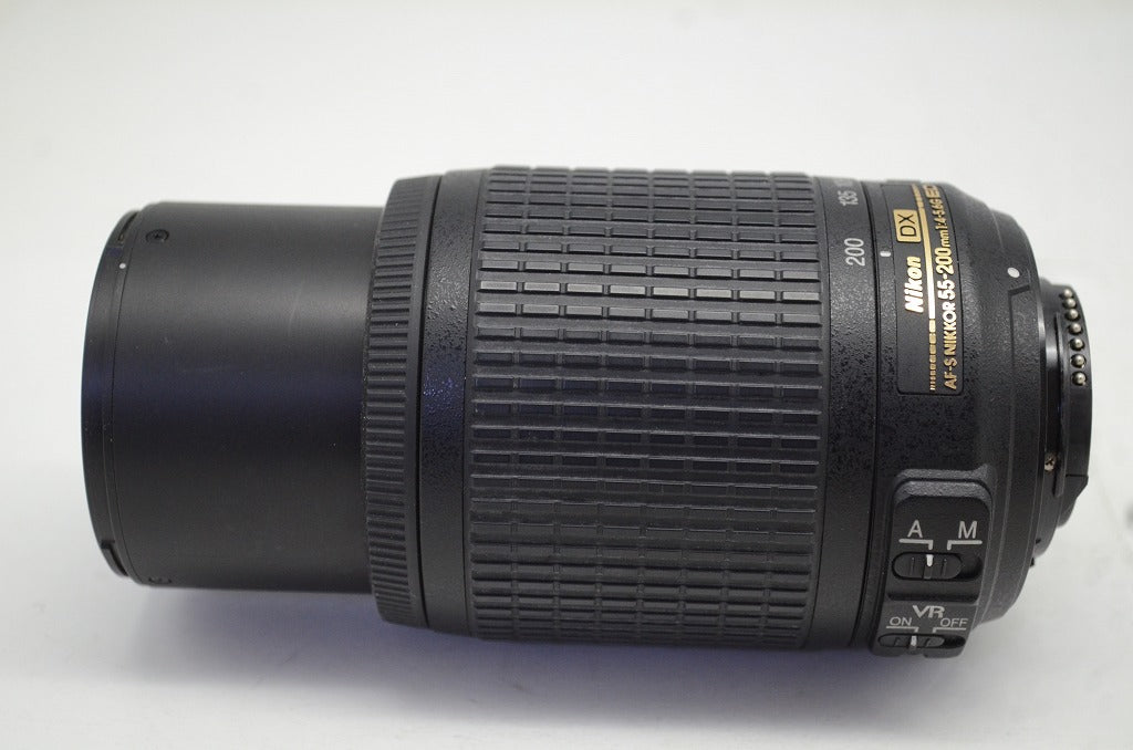 良品 Nikon ニコン AF-S DX NIKKOR 55-200mm F4-5.6G ED VR APS-C ズームレンズ フード付 251008u
