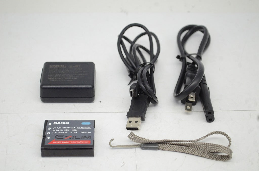 美品 CASIO カシオ HIGH SPEED EXILIM EX-ZR300 コンパクトデジタルカメラ レッド 251008v