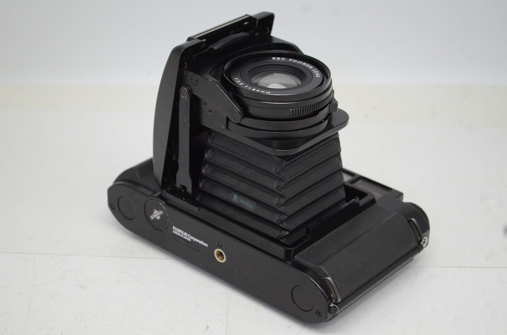 FUJIFILM フジフィルム GF670 Professional 中判カメラ 251015a