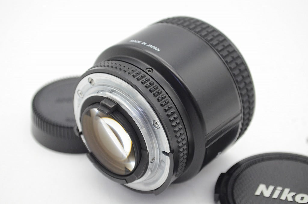 Nikon ニコン AF NIKKOR 85mm F1.8D 単焦点レンズ 250507r