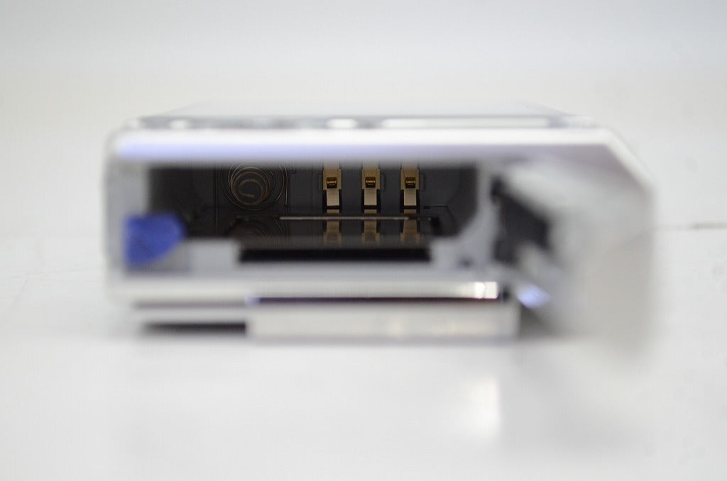 良品 SONY ソニー Cyber-shot DSC-T100 コンパクトデジタルカメラ シルバー 251009r