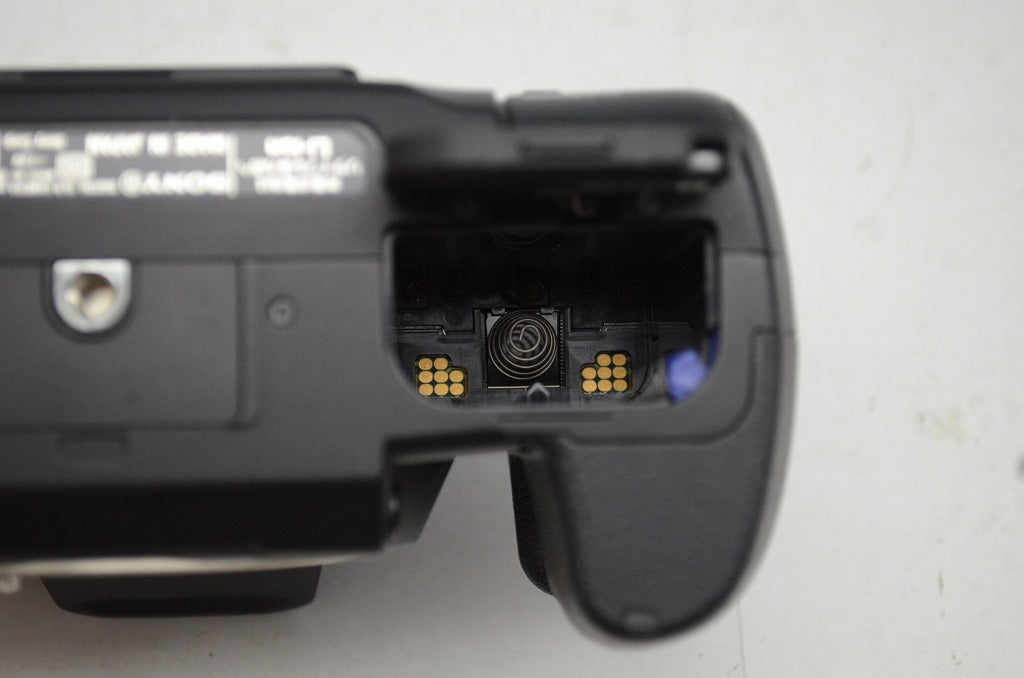 良品 SONY ソニー α700 ボディ DSLR-A700 デジタル一眼レフカメラ 251013c