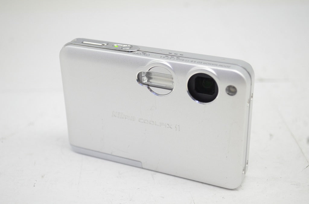 Nikon ニコン COOLPIX S1 コンパクトデジタルカメラ シルバー 251008aa