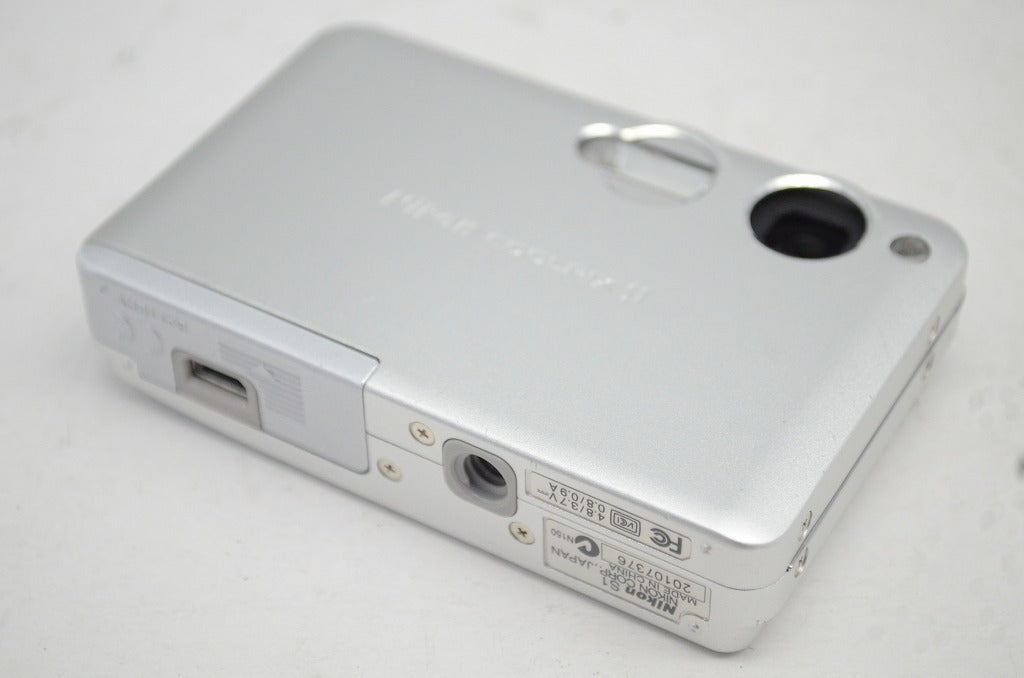 Nikon ニコン COOLPIX S1 コンパクトデジタルカメラ シルバー 251008aa