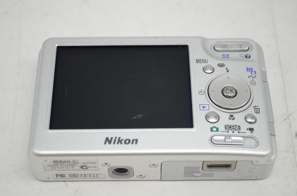 Nikon ニコン COOLPIX S1 コンパクトデジタルカメラ シルバー 251008aa