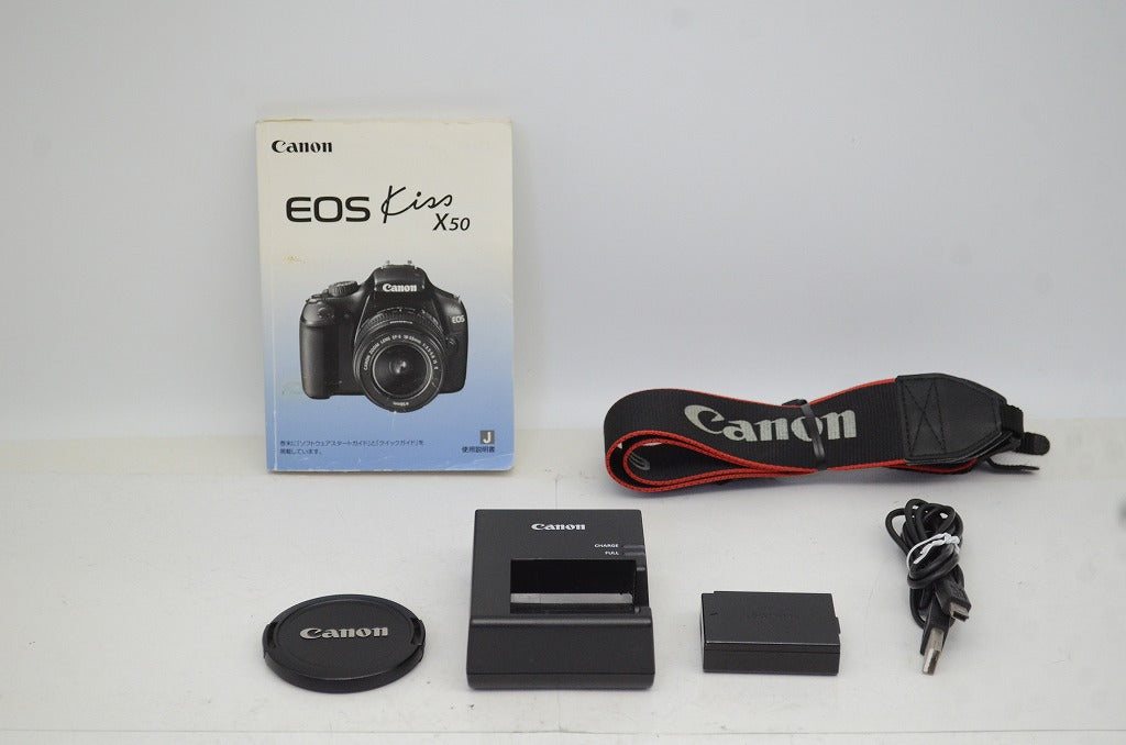 美品 Canon キヤノン EOS Kiss X50 + EF-S 18-55mm IS II レンズキット デジタル一眼レフカメラ 251016z