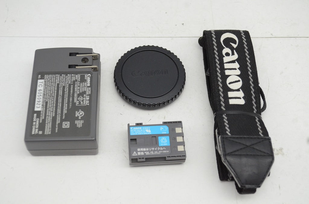 Canon キヤノン EOS Kiss Digital N ボディ デジタル一眼レフカメラ 251023i