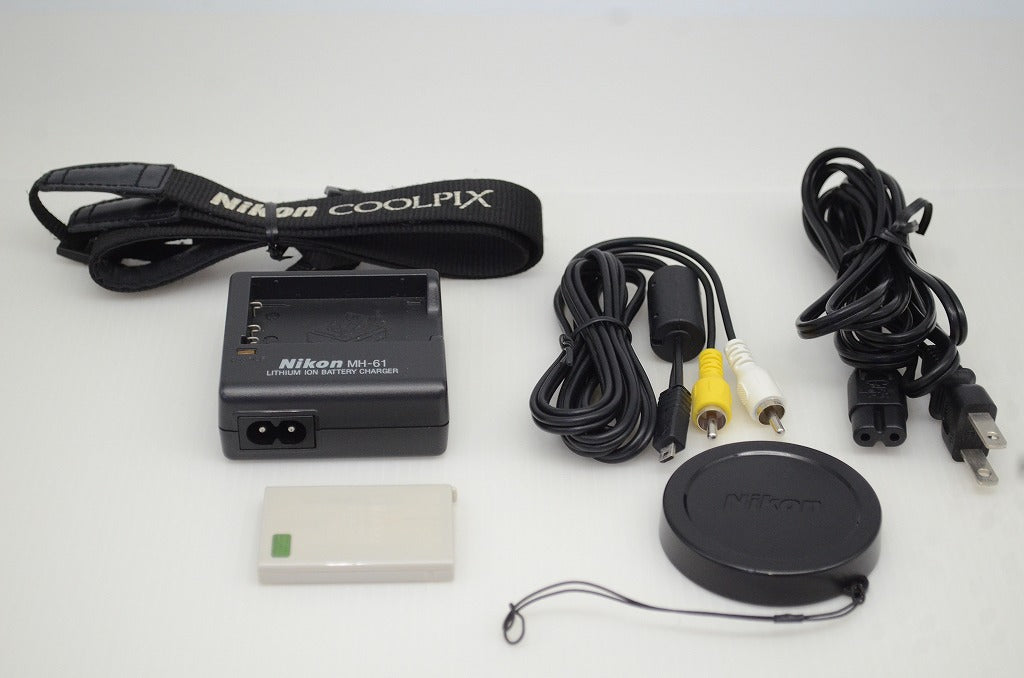 良品 Nikon ニコン COOLPIX P80 コンパクトデジタルカメラ 251022g