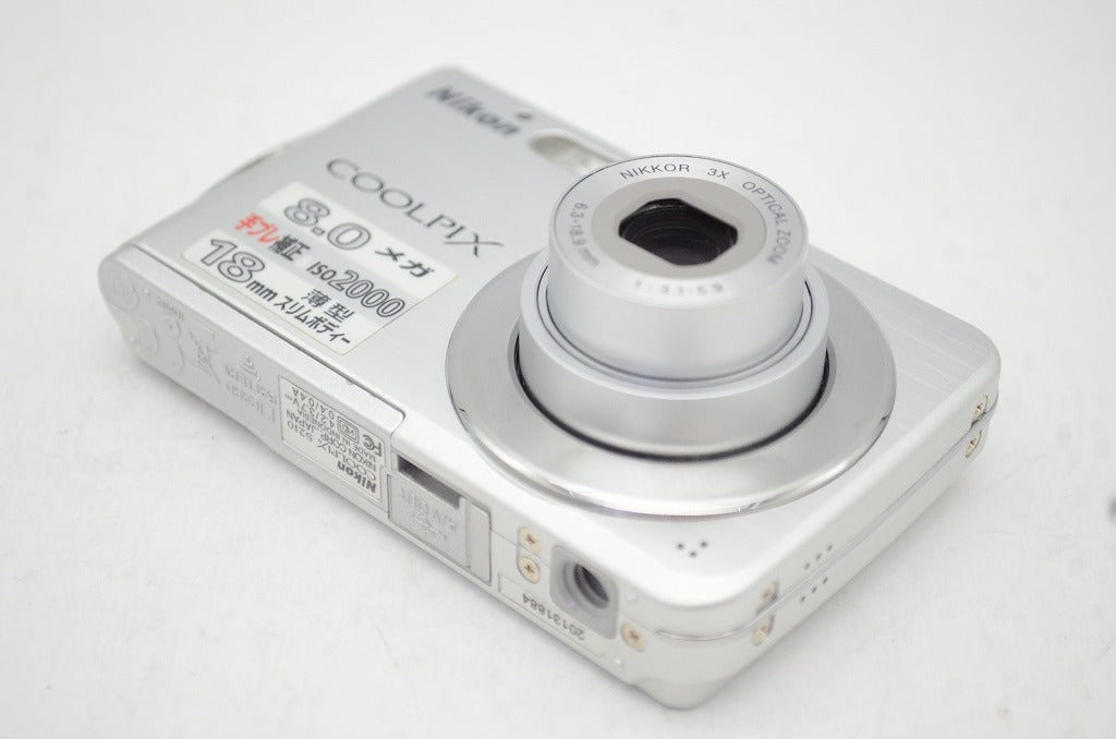 Nikon ニコン COOLPIX S210 コンパクトデジタルカメラ シルバー 250702n