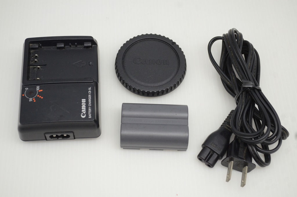 Canon キヤノン EOS Kiss Digital ボディ デジタル一眼レフカメラ 251029y