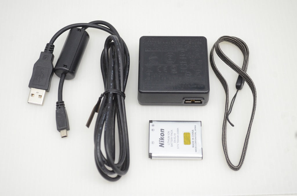 良品 Nikon ニコン COOLPIX S3400 コンパクトデジタルカメラ シルバー 251030v