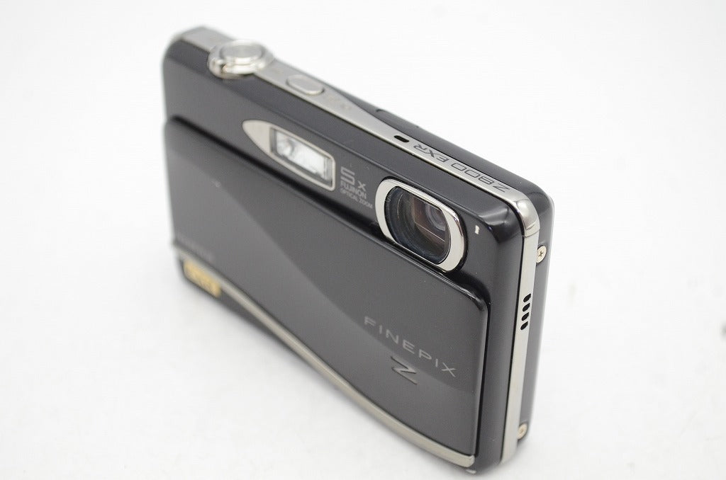 FUJIFILM フジフイルム FinePix Z800EXR コンパクトデジタル