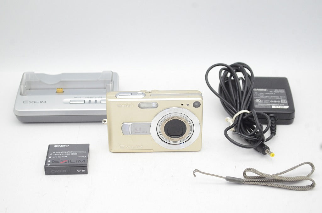 CASIO EXILIM EX-Z40 ゴールド 良品 CASIO カシオ EXILIM EX-Z40 コンパクトデジタルカメラ
