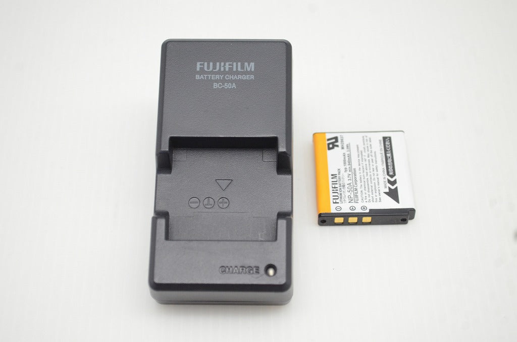 FUJIFILM フジフィルム FinePix XP150 コンパクトデジタルカメラ オレンジ 251101l