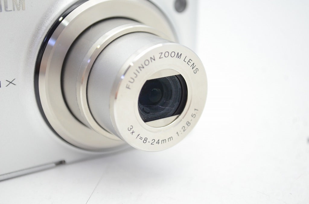 良品 FUJIFILM フジフイルム FinePix F40fd コンパクトデジタルカメラ シルバー 元箱付 250826g