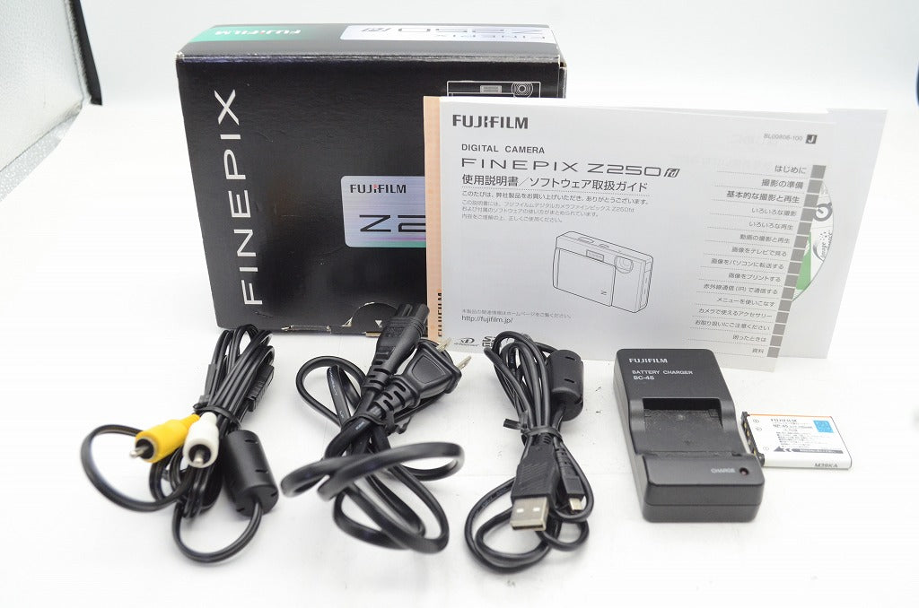 FUJIFILM FinePix Z250fd コンパクトデジタルカメラ デコレーションピンク 元箱付 250826i