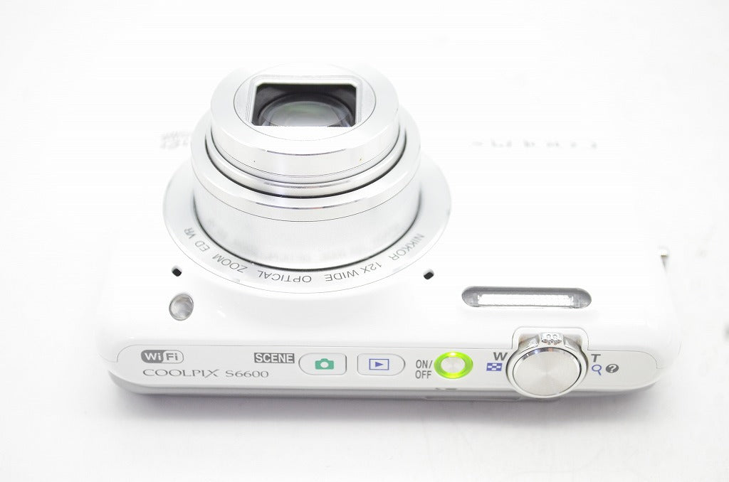 美品 Nikon ニコン COOLPIX S6600 コンパクトデジタルカメラ ナチュラルホワイト 250827a