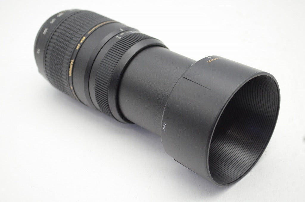 TAMRON AF 70-300mm F4-5.6 Di LD MACRO A17 Nikon ニコン Fマウント ズームレンズ フード付 250830b
