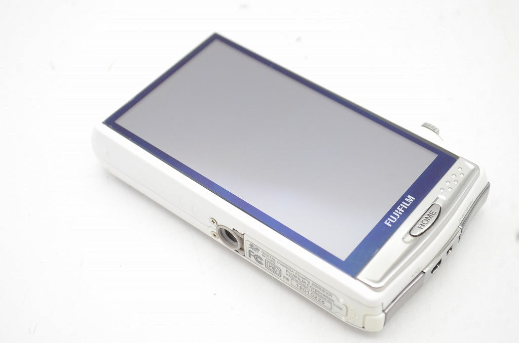 良品 FUJIFILM フジフィルム FinePix Z950EXR コンパクトデジタルカメラ ホワイト 250815d