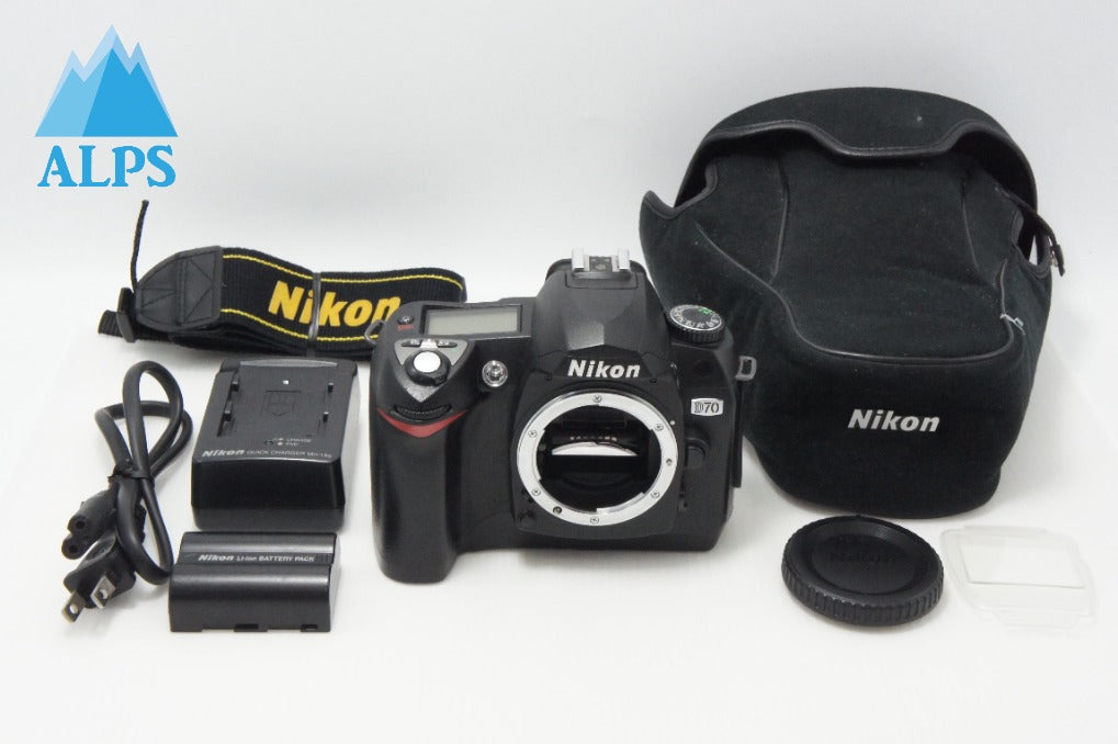 良品 Nikon ニコン D70 ボディ デジタル一眼レフカメラ ブラック ケース付 260616an
