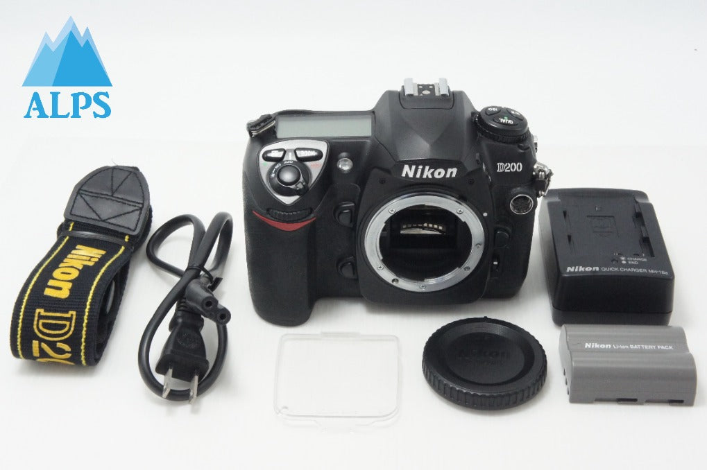 Nikon ニコン D200 ボディ デジタル一眼レフカメラ 260626m