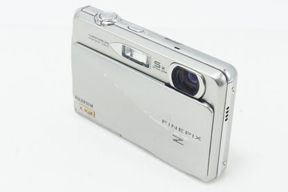 訳あり品 FUJIFILM フジフィルム FinePix Z700EXR コンパクトデジタルカメラ シルバー 260616q