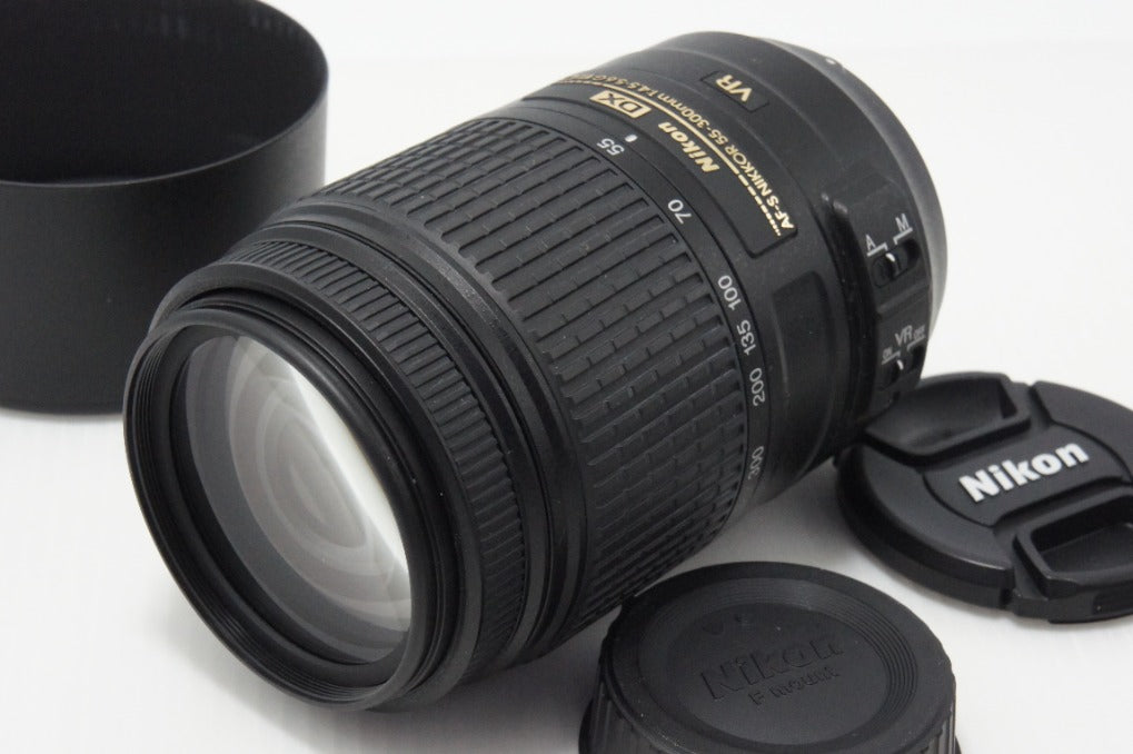 良品 Nikon ニコン AF-S DX NIKKOR 55-300mm F4.5-5.6G ED VR APS-C ズームレンズ フード ポーチ付 260618ad