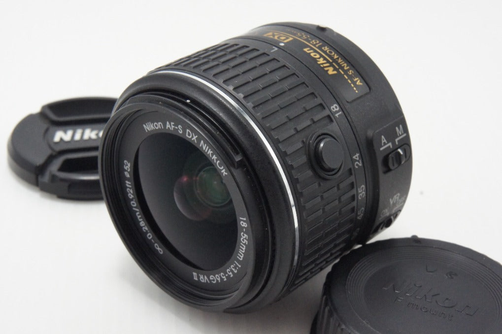 美品 Nikon ニコン AF-S DX NIKKOR 18-55mm F3.5-5.6G VR II APS-C ズームレンズ 260619aaa