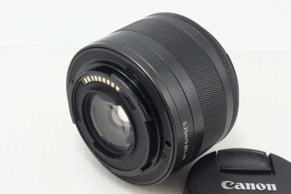 Canon キヤノン EF-M 15-45mm F3.5-6.3 IS STM EF-Mマウント ズームレンズ ブラック 260616v