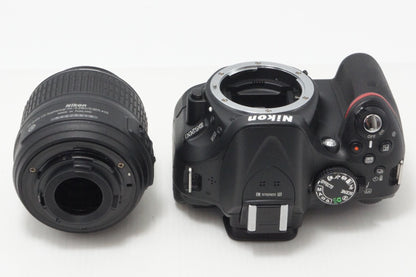 美品 Nikon ニコン D5200 ボディ + AF-S DX 18-55mm VR レンズキット デジタル一眼レフカメラ 260618s